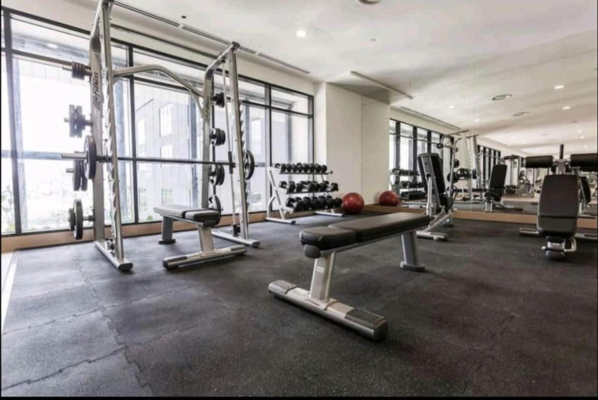 Kl Sentral Serviced Apartment - The Establishment Kl Sentral By Loop Suites Kuala Lumpur Exterior photo
